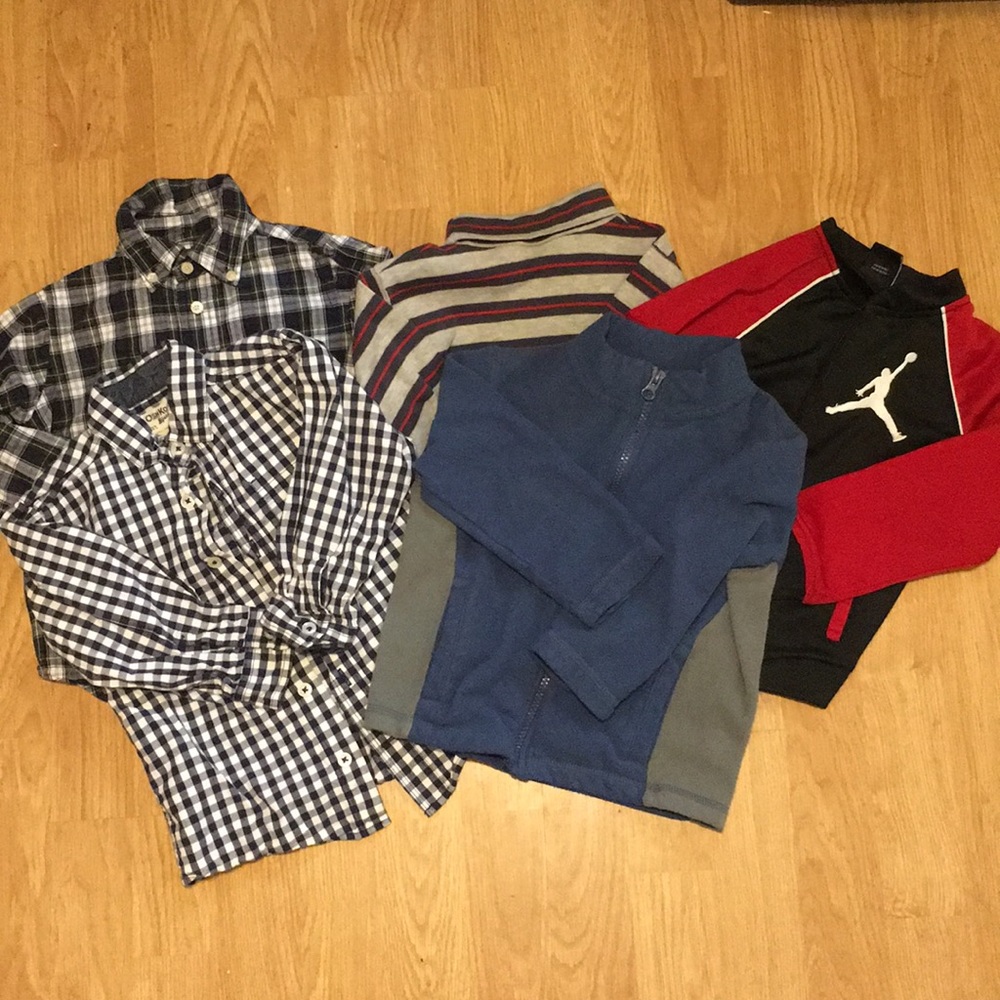 3T boys lot of shirts and zip ups. EUC